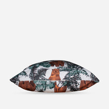 Load image into Gallery viewer, Bear Cushion Cover
