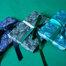 Load image into Gallery viewer, Gift Wrapping Service