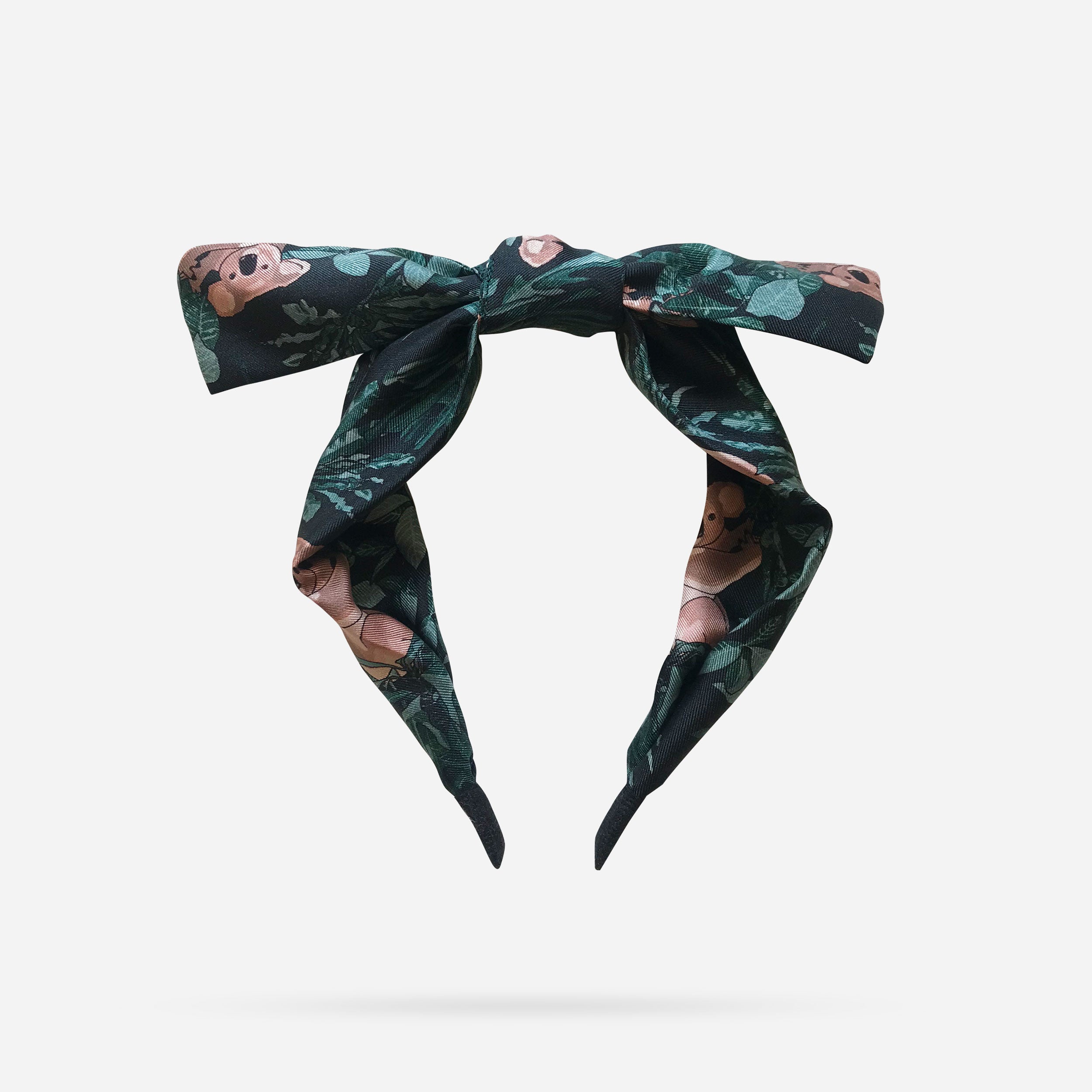Silk eye mask and candles